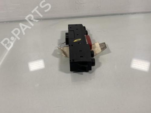 Used Warning switch Warning switch ALFA ROMEO GT (937_) 1.9 JTD (937CXN1B) (150 hp) 20001181 20001181