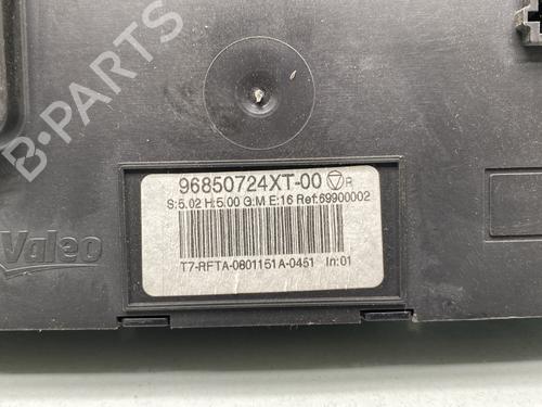 Used Climate control Climate control 25599777 25599777