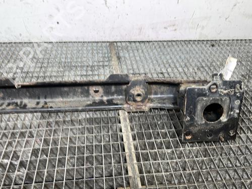 Refuerzo paragolpes delantero Refuerzo paragolpes delantero 31379635 31379635