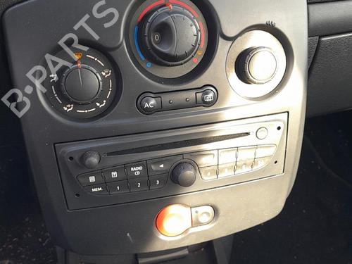 Engine control unit (ECU) RENAULT CLIO III (BR0/1, CR0/1) 1.5 dCi | BP21196624M57 