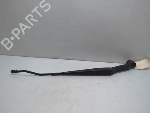 Used Front windshield wiper arm MITSUBISHI MIRAGE / SPACE STAR VI Hatchback (A0_A) 1.2 (A03A) (80 hp) 26525683