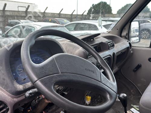 Front left quarter glass RENAULT MASTER II Van (FD) 2.5 D (FD0A, FD0E, FD2E, FD3E) | BP32063339C111 