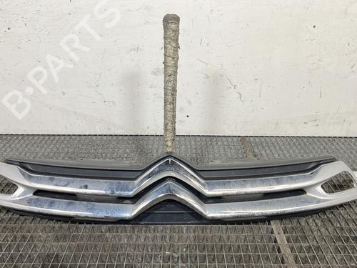 Used Grille CITROËN C4 AIRCROSS 1.6 HDi 115 AWC (114 hp) 31658416
