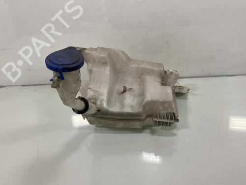 Used Windscreen washer tank FORD FOCUS III 1.0 EcoBoost (125 hp) 21490900