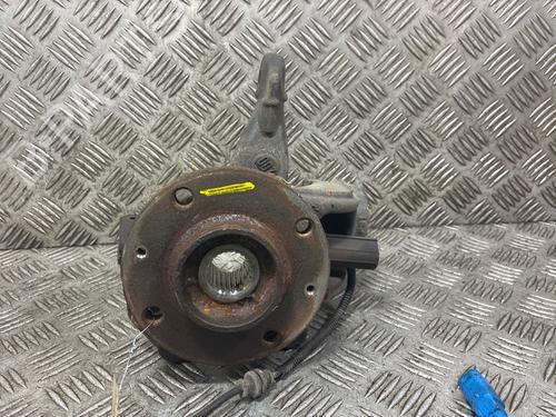 Used Right front steering knuckle Right front steering knuckle PEUGEOT 208 I (CA_, CC_) 1.6 HDi (114 hp) 33742644 33742644