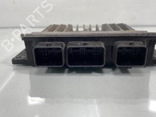 Used Engine control unit (ECU) Engine control unit (ECU) RENAULT MEGANE II Estate (KM0/1_) [2003-2012] 19976432 19976432