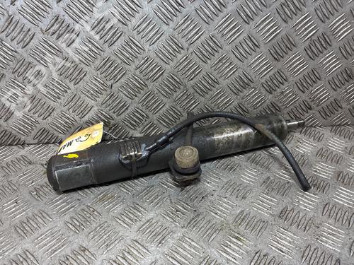Used Right front shock absorber Right front shock absorber CITROËN C5 I (DC_) 2.0 HDi (DCRHZB, DCRHZE) (109 hp) 39946867 39946867