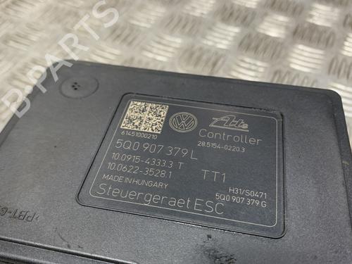 Used ABS pump ABS pump VW GOLF VII (5G1, BQ1, BE1, BE2) 1.6 TDI (105 hp) 32682239 32682239