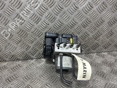 Módulo de ABS Módulo de ABS RENAULT MASTER III Van (FV) 2.3 dCi 135 FWD (FV0N, FV08, FV06, FV00, FV1S) (136 hp) 34243076 34243076