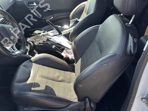 Left front door PEUGEOT 208 I (CA_, CC_) 1.2 THP 110 | BP29339899C2 
