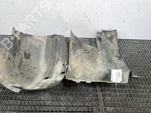 Used Wheel arch RENAULT TRAFIC II Bus (JL) 2.0 dCi 90 (JL00, JL01, JL0H, JL0M, JL0P, JL0S) (90 hp) 29961923