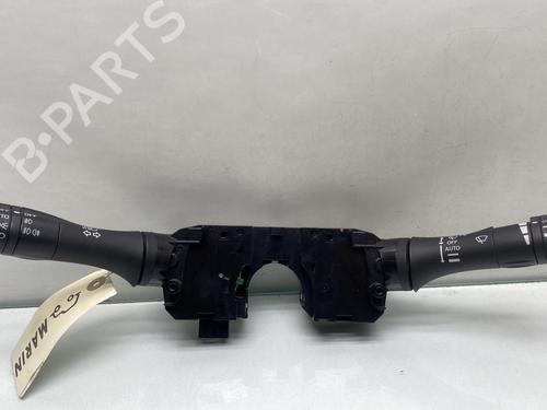 Used Switch NISSAN JUKE (F15) 1.5 dCi (110 hp) 26392774