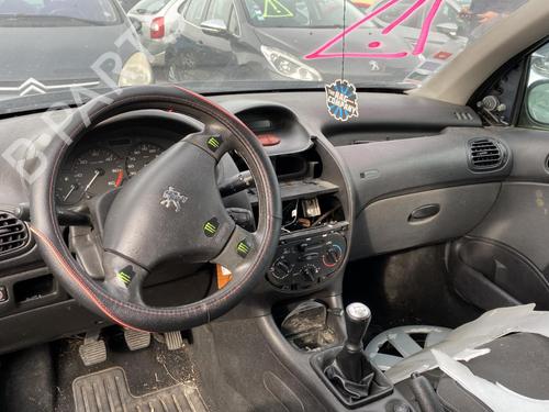 Fuse box PEUGEOT 206 Hatchback (2A/C) 1.4 HDi eco 70 | BP26656165E1 