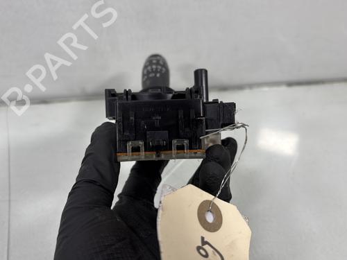 Steering column stalk TOYOTA RAV 4 II (_A2_) 2.0 D 4WD (CLA20_, CLA21_, CLA20R, CLA21R) | BP31332022I23 - Image 2