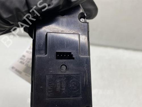 Used Left front window switch Left front window switch BMW 5 Touring (E61) 525 d (163 hp) 20483445 20483445