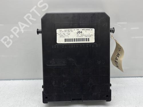 Used Fuse box Fuse box PEUGEOT 307 (3A/C) 1.4 HDi (68 hp) 28510532 28510532