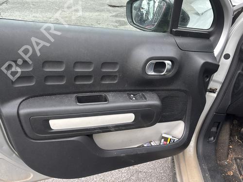 Left taillight CITROËN C3 III (SX) 1.2 PureTech 82 | BP31881153C34 - Image 8