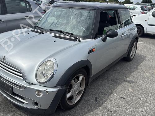 Pièces Détachées Usagées MINI MINI (R50, R53) Cooper (116 hp) 4407142