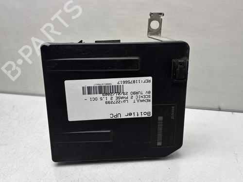 Used Fuse box Fuse box 34449828 34449828