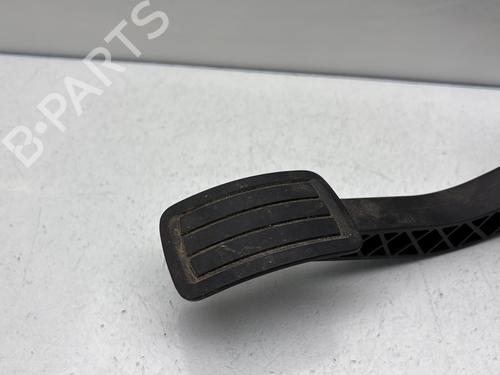 Used Pedal PEUGEOT 308 II (LB_, LP_, LW_, LH_, L3_) 1.5 BlueHDi 130 (131 hp) 29866774