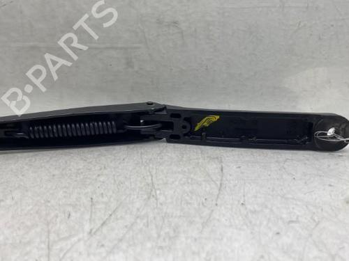 Used Front windshield wiper arm VW GOLF SPORTSVAN VII (AM1, AN1) [2014-2020]  19991482