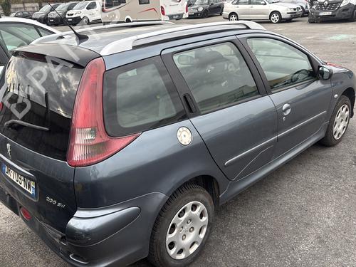 Fuse box PEUGEOT 206 SW (2E/K) 1.4 HDi | BP32024568E1 - Image 17