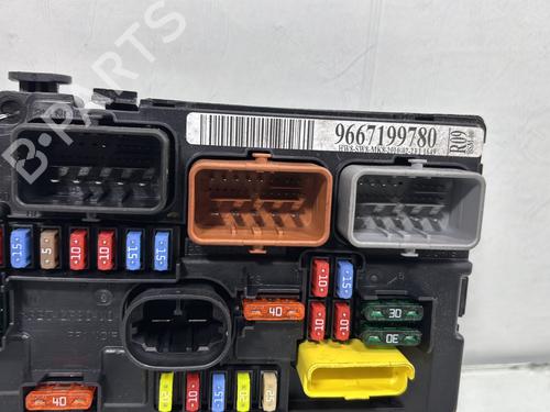 Fuse box PEUGEOT 207 (WA_, WC_) 1.6 HDi | BP29841479E1