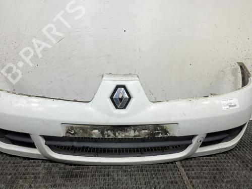 Used Front bumper RENAULT CLIO II (BB_, CB_) 1.5 dCi (B/C2J) (68 hp) 30353856