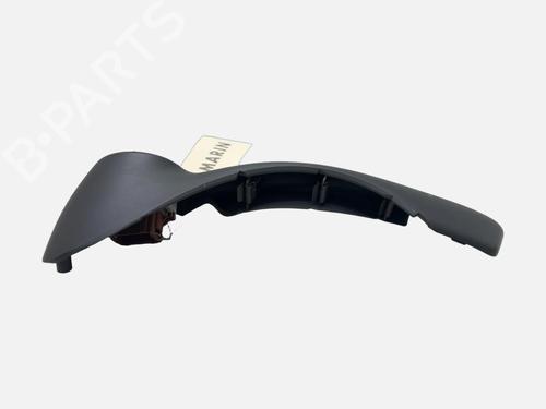 Mando elevalunas delantera derecho Mando elevalunas delantera derecho RENAULT CLIO III (BR0/1, CR0/1) 1.5 dCi (BR17, CR17) (86 hp) 39708628 39708628