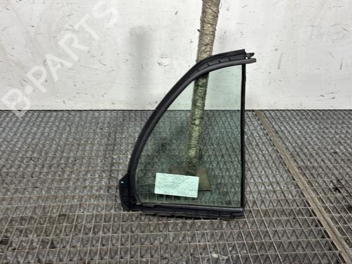 Dør rude ventre bagtil Dør rude ventre bagtil TOYOTA YARIS (_P9_) 1.4 D-4D (NLP90_, NLP90R) (90 hp) 33659391 33659391