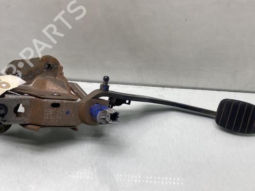 Clutch pedal RENAULT CLIO III (BR0/1, CR0/1) 1.5 dCi (C/BR0G, C/BR1G) | BP29507743I13 
