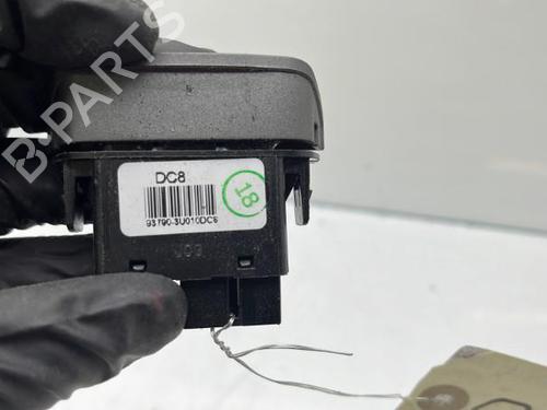 Used Warning switch Warning switch KIA SPORTAGE III (SL) [2009-2017] 19957929 19957929