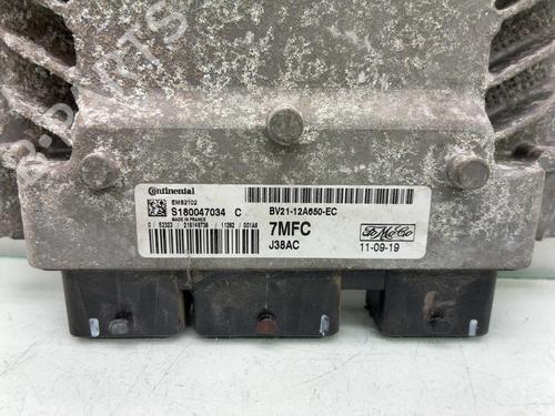 Used Engine control unit (ECU) Engine control unit (ECU) FORD FIESTA VI (CB1, CCN) 1.25 (60 hp) 39985427 39985427
