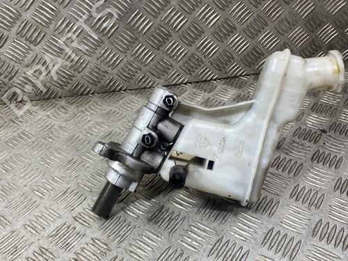 Brake master cylinder KIA SPORTAGE III (SL) 1.7 CRDi | BP31839172M77
