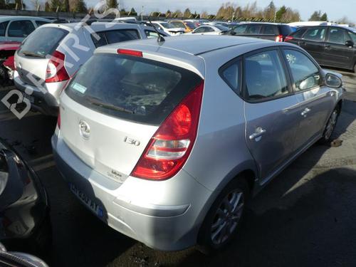 Gear lever HYUNDAI i30 (FD) 1.6 CRDi | BP20028815M90 
