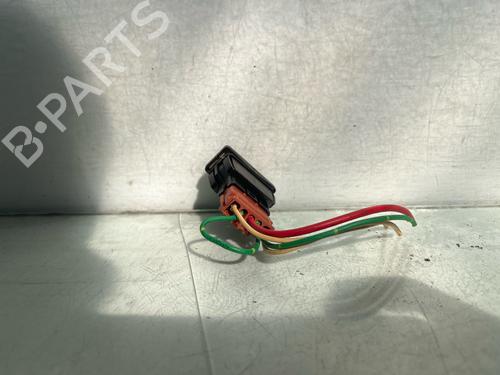 Used Left front window switch Left front window switch CITROËN SAXO (S0, S1) [1996-2004] 34243322 34243322
