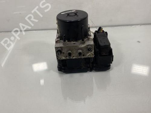 Used ABS pump FORD FOCUS III Saloon [2010-2020]  19958838
