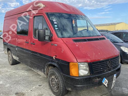 Right front indicator VW LT 28-46 II Van (2DA, 2DD, 2DH) 2.5 TDI | BP32389235C33