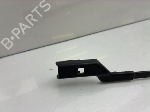 front-windshield-wiper-arm-renault-trafic-iii-van-fg_-2014-39902676 main image