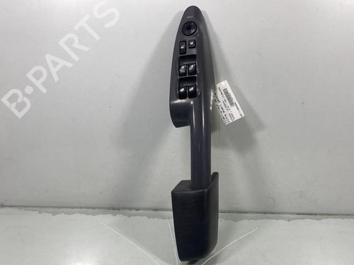 Used Left front window switch HYUNDAI TUCSON (JM) 2.0 (141 hp) 30791583
