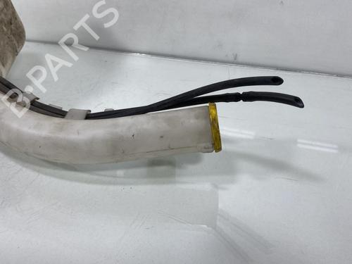 windscreen-washer-tank-mazda-2-dy-dd1067481a-2003-2004-2005-2006-2007-20022180 main image