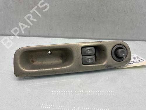 Used Left front window switch Left front window switch RENAULT TWINGO I (C06_) 1.2 (C066, C068) (58 hp) 34409904 34409904