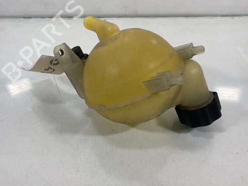 Used Expansion tank Expansion tank 28125138 28125138