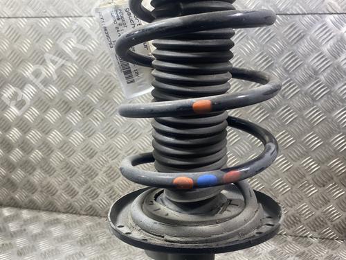 Used Left front shock absorber Left front shock absorber PEUGEOT 2008 II (UD_, US_, UY_, UJ_, UR_, UC_) 1.2 PureTech 130 (USHNS, URHNS) (130 hp) 28215714 28215714