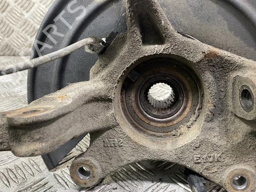 Used Right front steering knuckle Right front steering knuckle DACIA DUSTER (HS_) 1.5 dCi 4x4 (HSMC, HSMD) (110 hp) 27746532 27746532