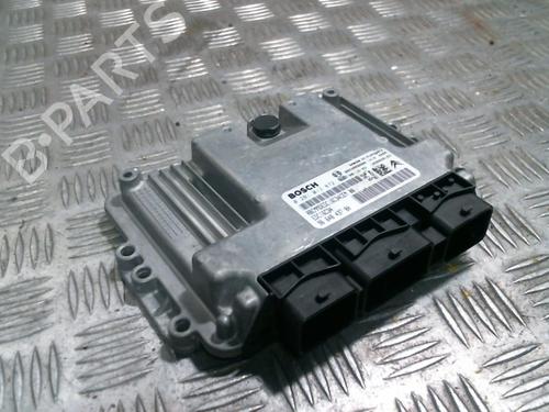 Used Engine control unit (ECU) Engine control unit (ECU) CITROËN C5 III (RD_) 1.6 HDi 110 (RD9HZC) (109 hp) 20027449 20027449