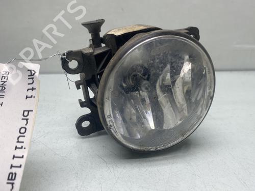 right-front-fog-light-renault-clio-iv-bh_-2012-2013-2014-2015-2016-2017-2018-2019-2020-2021-32389268 main image