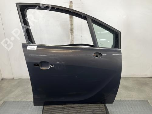 Used Right front door OPEL MERIVA B MPV (S10) 1.7 CDTI (75) (110 hp) 28441397