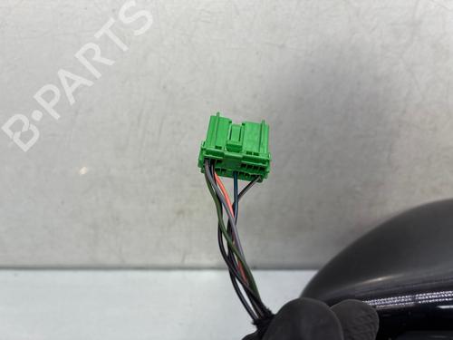 Used Right mirror Right mirror 37225808 37225808