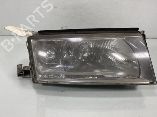 Used Right headlight SKODA OCTAVIA I (1U2) 1.9 TDI (90 hp) 20030650